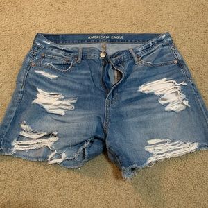 Women’s American eagle shorts
